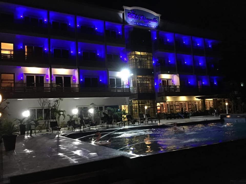 Em Royalle Hotel & Beach Resort San Juan  Eksteriør billede